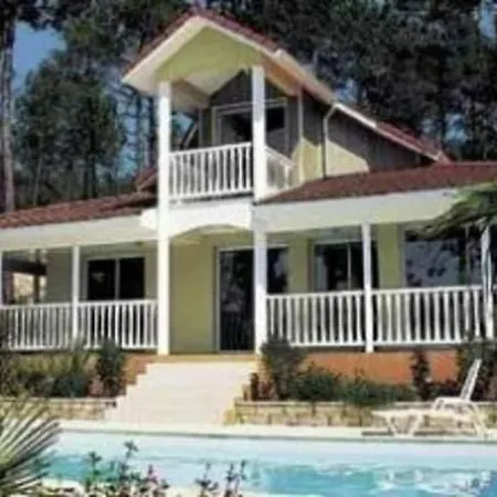 With Private Pool Near Aquitaine Coast *