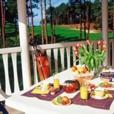 With Private Pool Near Aquitaine Coast * Lacanau